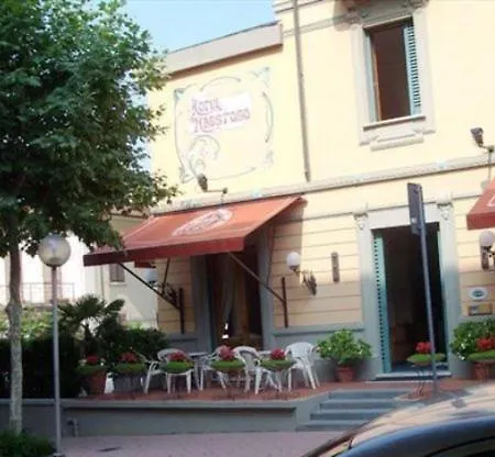 Hotel Maestoso
